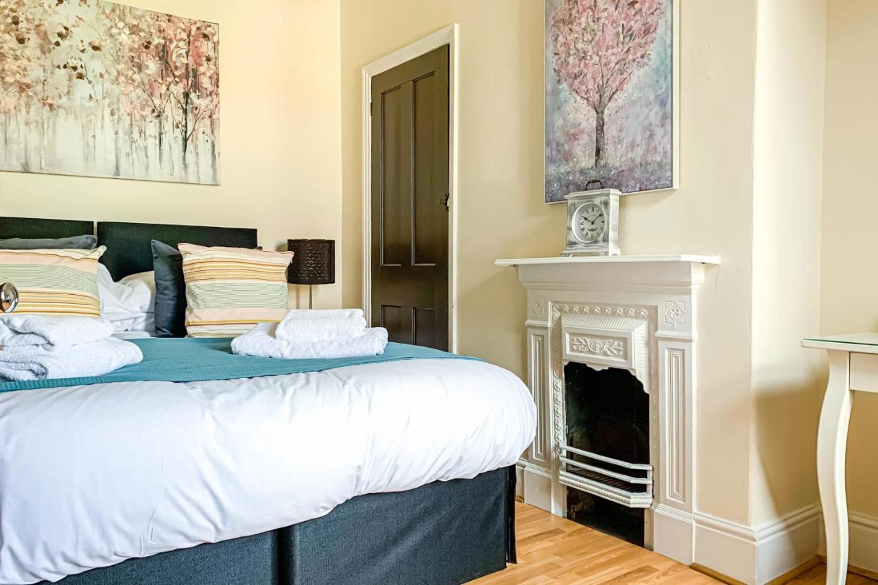 The Groves - Quaint Victorian Home - Free Parking York Exterior foto
